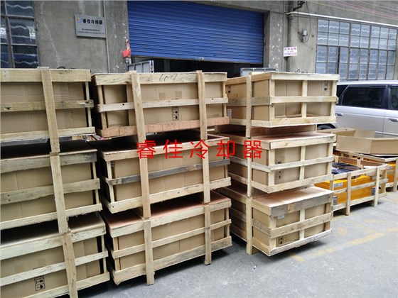液壓風(fēng)冷散熱器RJ-6511發(fā)貨.jpg