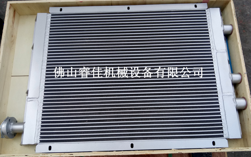 【冷卻器廠家】訂做<font color='red'>凌格風(fēng)空壓機散熱器</font>