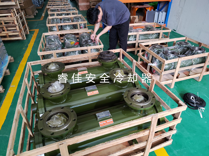 水冷卻器