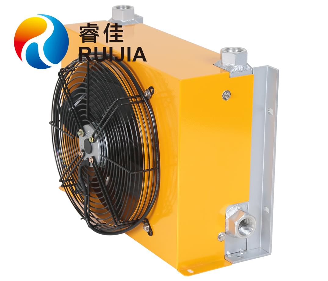 【廣西】老客戶再次采購(gòu)睿佳<font color='red'>RJ-355高壓風(fēng)冷式油</font>冷器