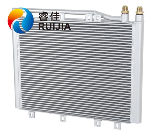 【不遠萬里】買耐用的裝載機<font color='red'>液壓油散熱器</font>