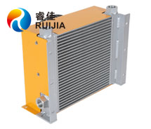 【工廠車間】睿佳幫您<font color='red'>風(fēng)冷卻器</font>選型?。? title=