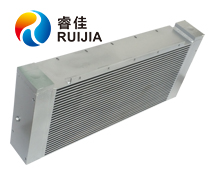 挖機(jī)<font color='red'>液壓油散熱器</font>